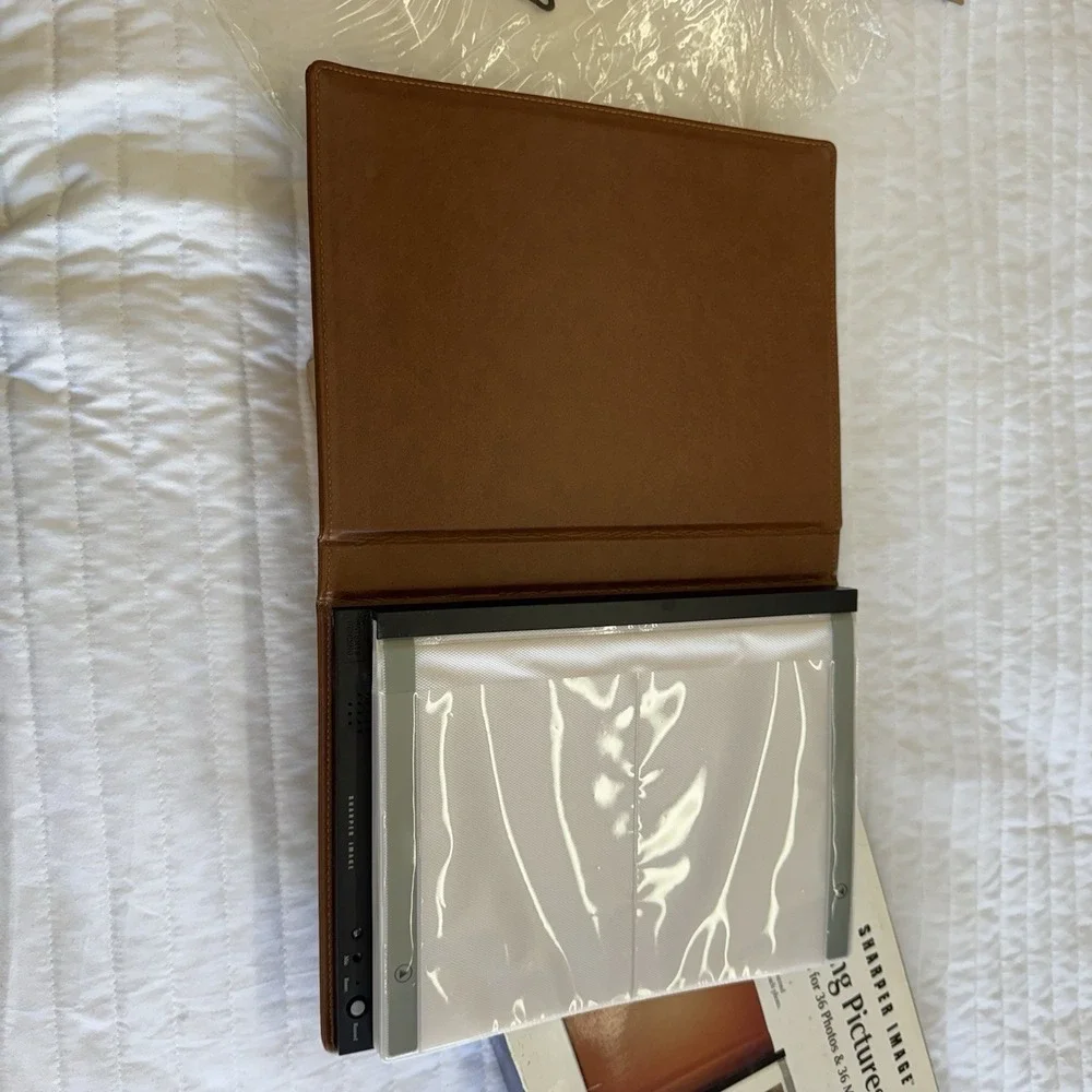 Sharper‎ Image Talking Pictures 36 Pictures / Messages Album NEW OPEN BOX